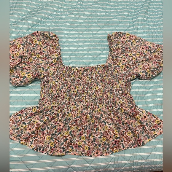 a.n.a Tops - EUC Ana Floral Crop Top Xl no flaws